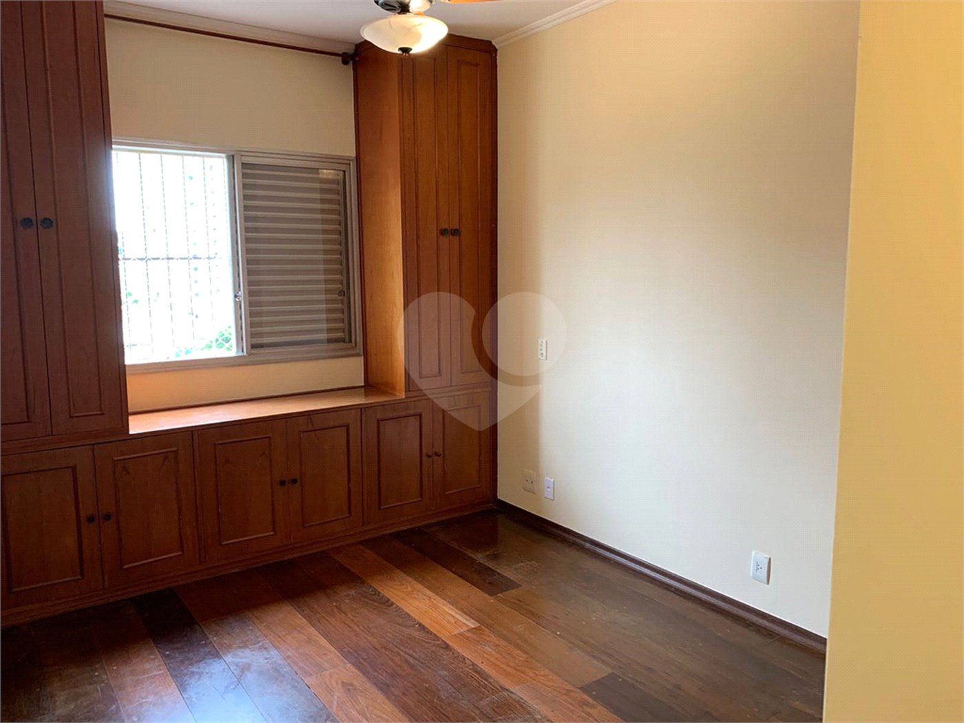 Apartamento à venda com 2 quartos, sendo 1 suíte,  em Jardim Aeroporto, São Paulo, SP