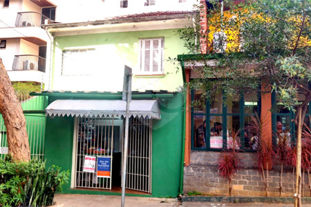 Sobrado à venda com 3 quartos em Moema, São Paulo, SP