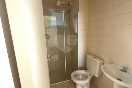 Sobrado à venda com 4 quartos, sendo 2 suítes, em Vila Romana, São Paulo, SP