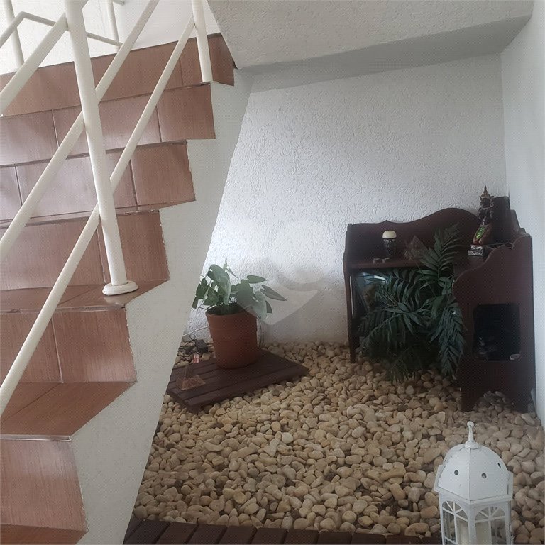 Sobrado à venda com 3 quartos, sendo 1 suíte, em Tremembé, São Paulo, SP