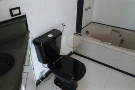 Cobertura à venda com 3 quartos, sendo 1 suíte, em Tijuca, Rio de Janeiro, RJ