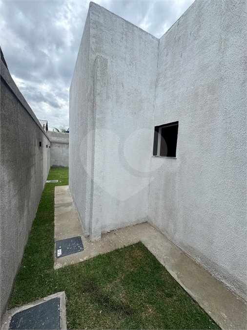 Casa à venda com 2 quartos, sendo 1 suíte, em Pedra de Guaratiba, Rio de Janeiro, RJ