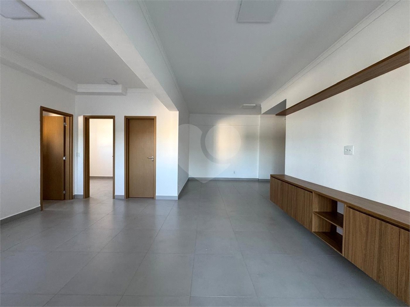 Apartamento à venda com 2 quartos, sendo 1 suíte,  em Jardim Sumaré, Ribeirão Preto, SP
