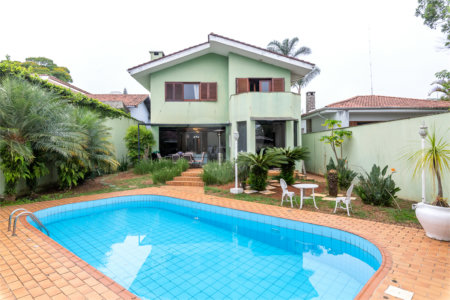 Casa à venda com 4 quartos, sendo 2 suítes, em Brooklin Paulista, São Paulo, SP