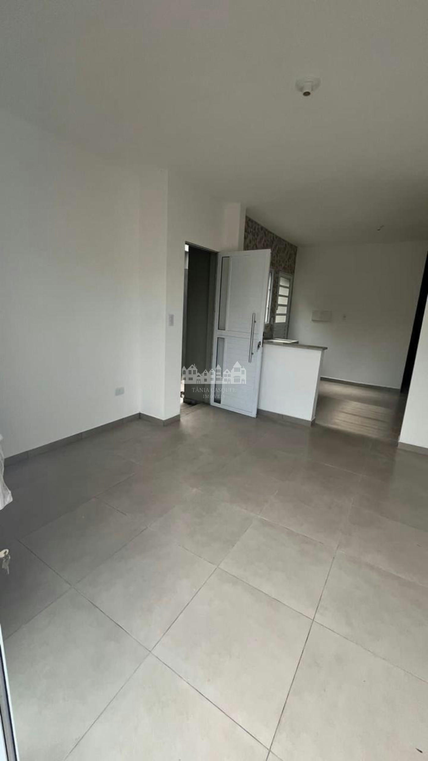 Casa à venda com 2 quartos, sendo 1 suíte, em Jardim Imperial, Atibaia, SP