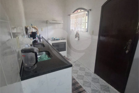 Casa à venda com 2 quartos, sendo 1 suíte, em Santíssimo, Rio de Janeiro, RJ