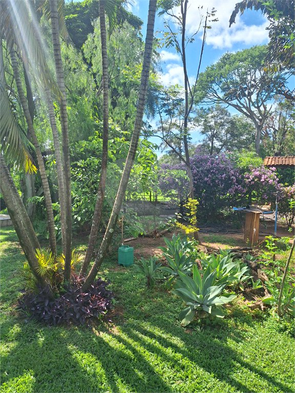 Chácara à venda com 3 quartos, sendo 1 suíte, em Chácara Flora Araraquara, Araraquara, SP
