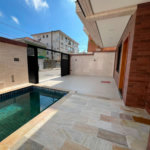 Sobrado com 4 dormitórios à venda, 234 m² por R$ 2.500.000,00 - Ponta da Praia - Santos/SP