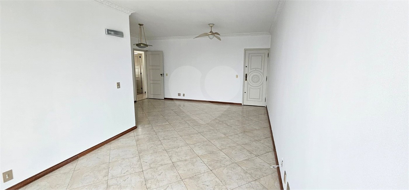 Apartamento à venda com 4 quartos, sendo 1 suíte, em Tijuca, Rio de Janeiro, RJ