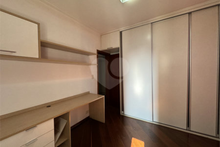Apartamento à venda com 3 quartos, sendo 1 suíte, em Santa Teresinha, São Paulo, SP