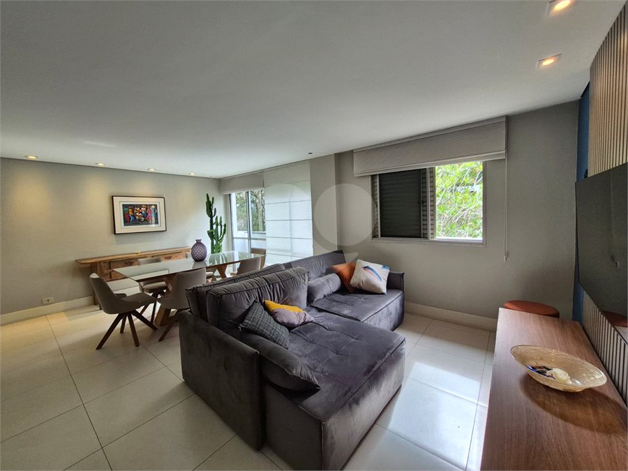 Apartamento à venda com 2 quartos, sendo 1 suíte, em Vila Andrade, São Paulo, SP