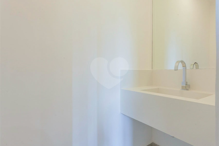Apartamento a venda no Jardim América , com 96 m², 2 Suítes, Reformado , 1 Vaga