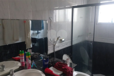 Maravilhoso apartamento à venda, com 3 quartos, 90m2. moveis planejados, no Guarujá (Enseada)