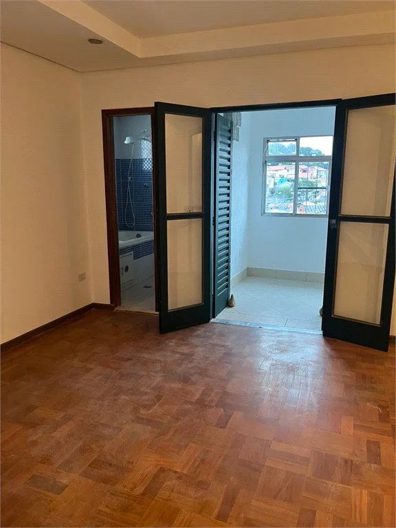 Casa à venda com 5 quartos, sendo 3 suítes, em Jardim Bonfiglioli, São Paulo, SP