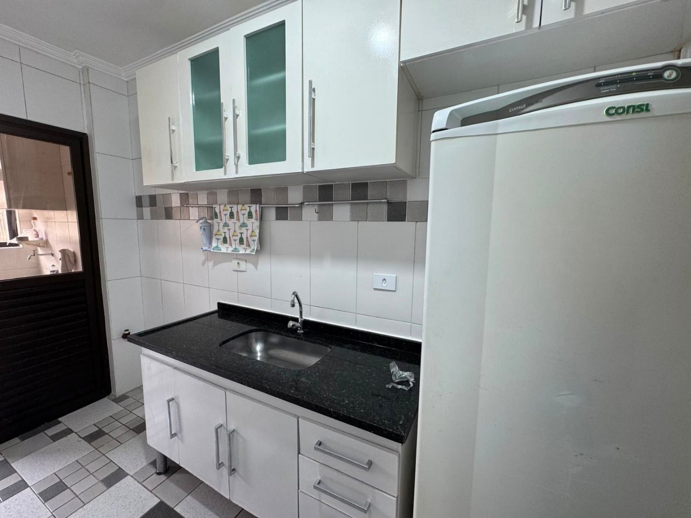 Apartamento com 3 dormitórios para alugar, 80 m² por R$ 4.000,02/mês - Balneário Cidade Atlântica - Guarujá/SP