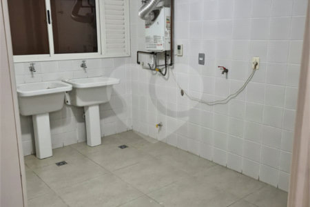 Casa à venda com 3 suítes no condomínio Residencial Courtyard Village, São Paulo - SP