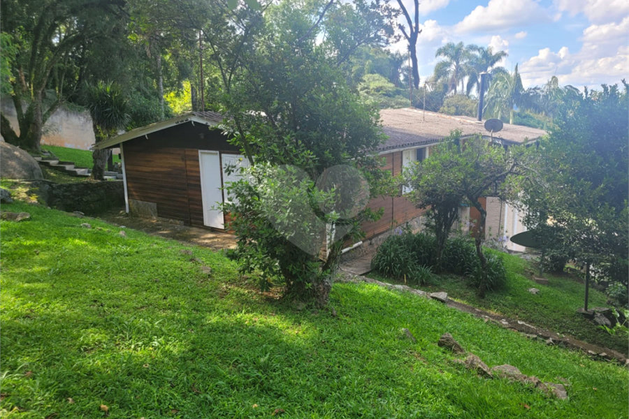 Sítio à venda com 6 quartos, sendo 3 suítes, em Serra da Cantareira, Mairiporã, SP