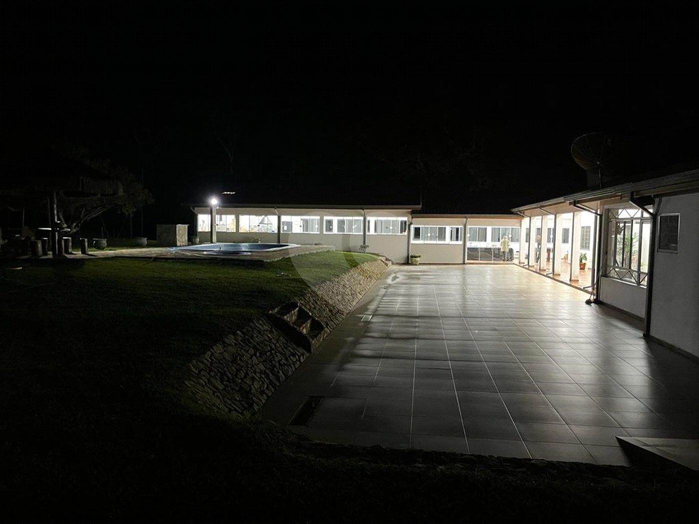 Sítio à venda com 6 quartos, sendo 5 suítes, em Taiaçupeba, Mogi das Cruzes, SP