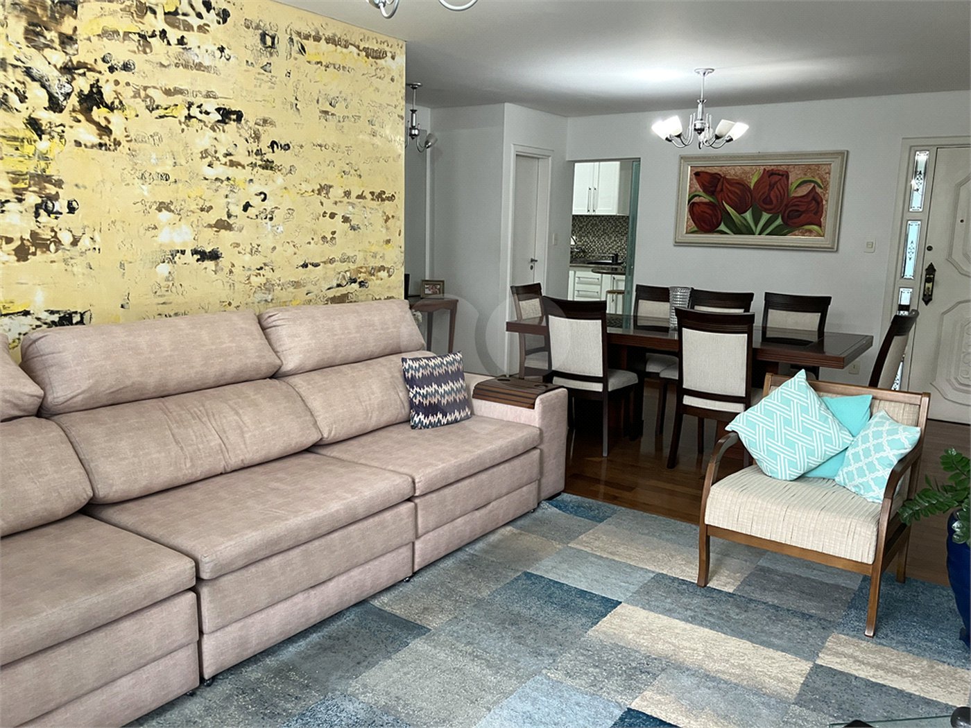 Apartamento à venda com 3 quartos, sendo 1 suíte, em Vila Trujillo, Sorocaba, SP
