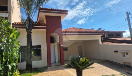 Casa à venda com 3 suítes no condomínio Valença, Sorocaba - SP
