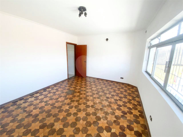 Casa à venda com 3 quartos, sendo 1 suíte,  em Vila Maria, São Paulo, SP