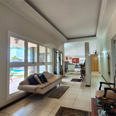 Casa à venda com 4 suítes no condomínio Vivenda do Lago, Sorocaba - SP