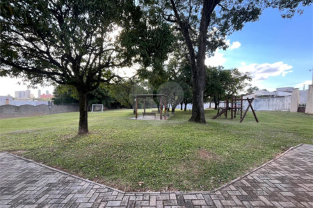 Casa à venda com 3 quartos, sendo 1 suíte, no condomínio Villa Suiça, Sorocaba - SP