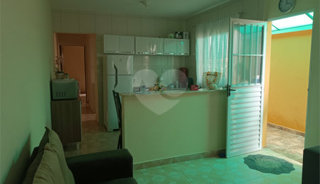 Casa à venda com 2 quartos, sendo 1 suíte,  em Jardim Vinhas do Sol (mailasqui), São Roque, SP