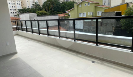Apartamento à venda com 2 quartos, sendo 1 suíte,  em Saúde, São Paulo, SP