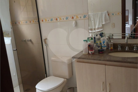 Casa Térrea à venda com 4 quartos, sendo 2 suítes,  em Vila Esperia ou Giglio, Atibaia, SP