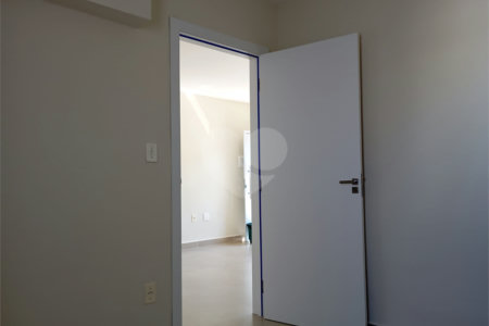 Apartamento à venda com 2 quartos em Lopes de Oliveira, Sorocaba, SP