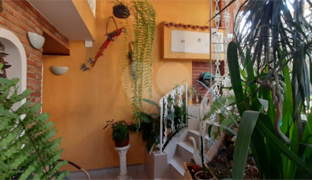 Sobrado à venda com 2 quartos em Horto, São Paulo, SP