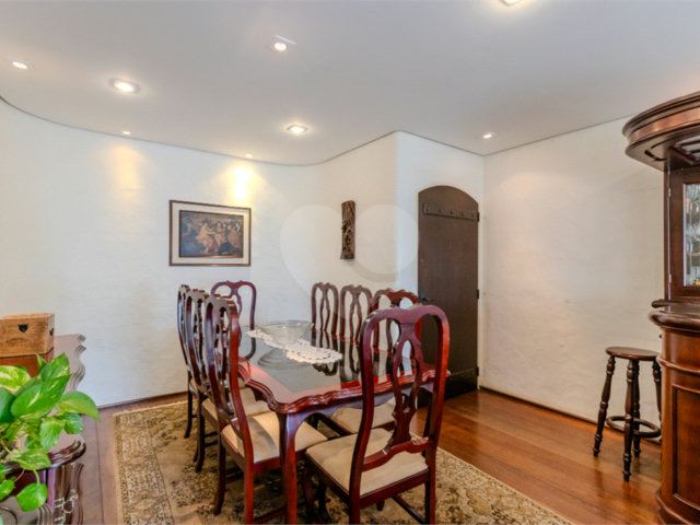 Apartamento à venda com 3 quartos, sendo 1 suíte,  em Granja Julieta, São Paulo, SP