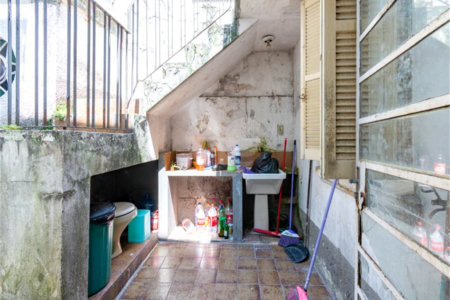 Sobrado à venda com 4 quartos, sendo 1 suíte, em Jardim das Acácias, São Paulo, SP