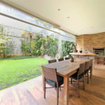 Casa à venda com 4 suítes no condomínio Ville Courchevel, São Paulo - SP