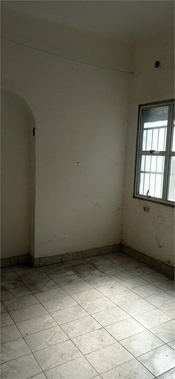 Sobrado à venda ou para alugar com 4 quartos em Água Branca, São Paulo, SP