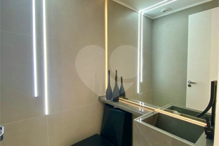 Apartamento à venda com 3 suítes em Cidade Mãe do Céu, São Paulo, SP