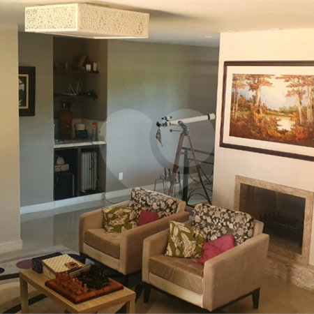 Casa à venda com 5 suítes no condomínio Arujá Hills I e Ii, Arujá - SP
