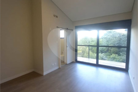 Casa à venda com 4 suítes no condomínio Estância Marambaia, Vinhedo - SP