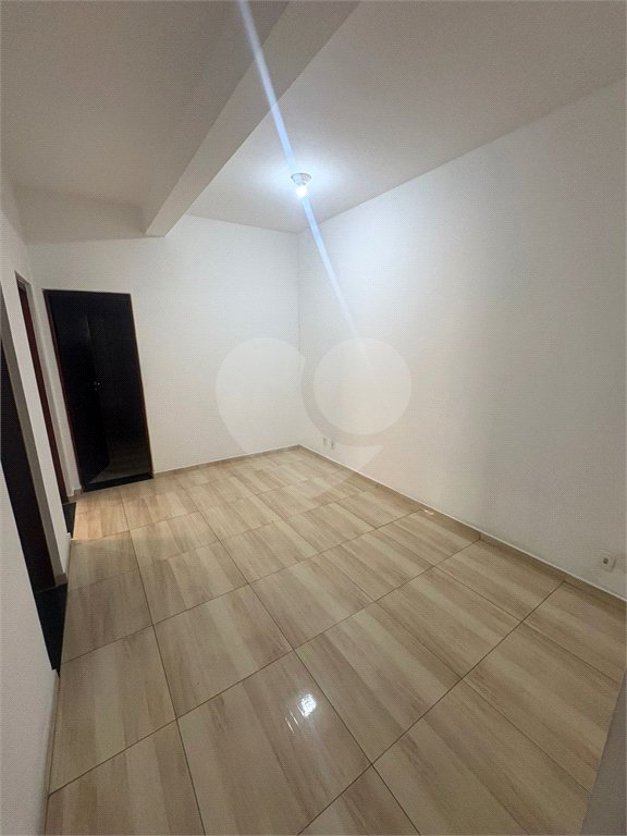 Casa Térrea à venda com 2 quartos em Jardim América, Poá, SP