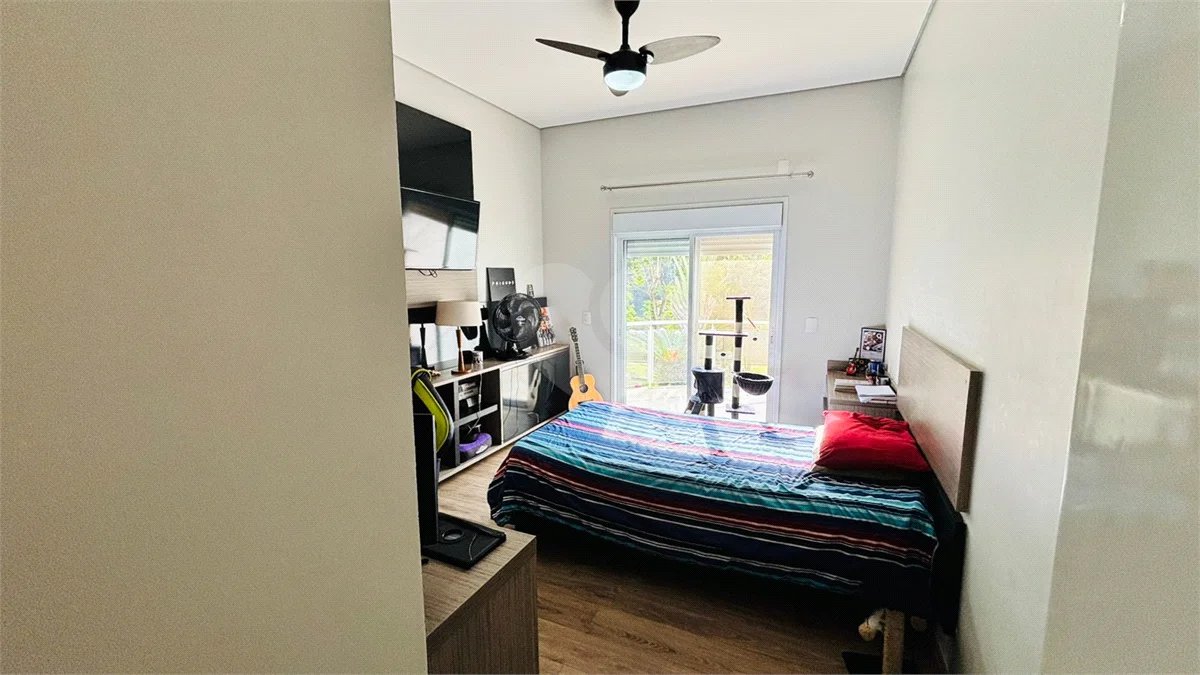 Casa à venda com 4 suítes no condomínio Dos Lagos, Itupeva - SP