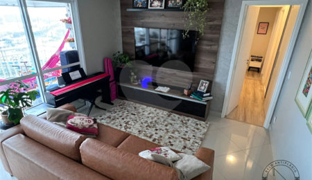 Apartamento à venda com 3 quartos, sendo 1 suíte,  em Vila Lusitânia, São Bernardo do Campo, SP