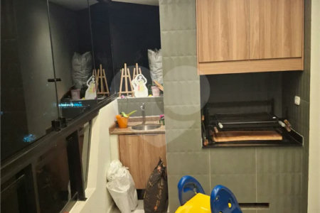 Apartamento à venda com 3 suítes em Santana, São Paulo, SP