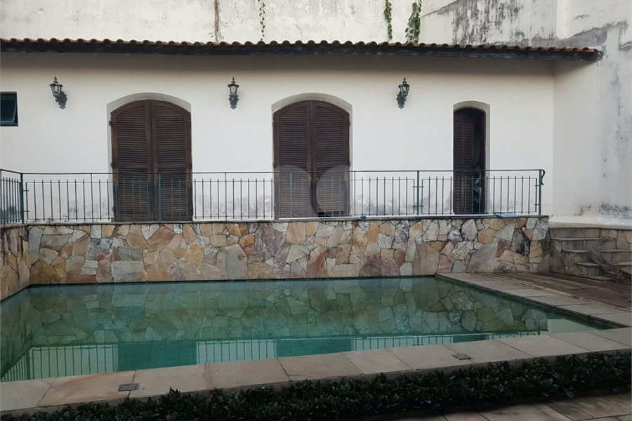 Sobrado à venda com 3 quartos, sendo 1 suíte, em Tremembé, São Paulo, SP