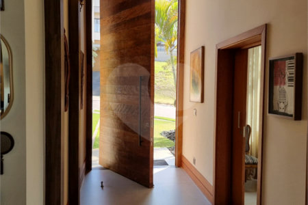 Casa à venda com 3 suítes no condomínio Campo de Toscana, Vinhedo - SP