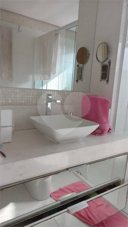 Apartamento à venda com 3 quartos, sendo 1 suíte, em Parque Novo Mundo, São Paulo, SP
