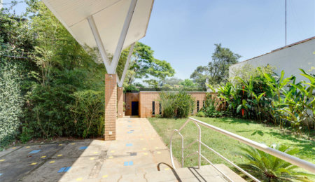 Casa Térrea à venda com 3 quartos, sendo 1 suíte,  em Granja Julieta, São Paulo, SP