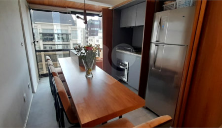 Apartamento à venda com 2 quartos, sendo 1 suíte,  em Jardim América, São Paulo, SP