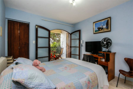 Casa à venda com 6 quartos, sendo 4 suítes, em Vila Anglo Brasileira, São Paulo, SP