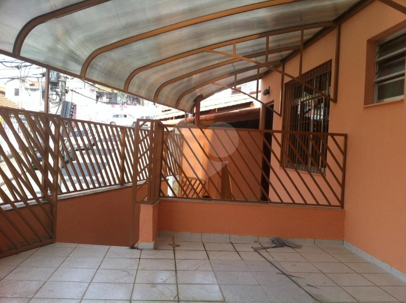 Sobrado à venda com 3 quartos, sendo 1 suíte, em Chora Menino, São Paulo, SP